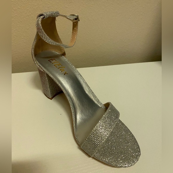 ElElax heels brand new - Picture 2 of 5